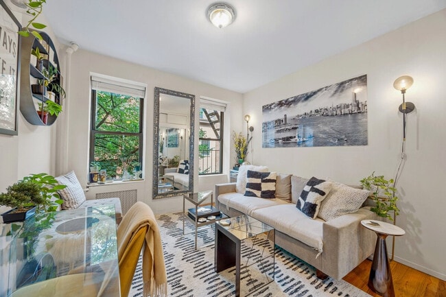 Building Photo - 91 Bedford St Unit ID1277311P