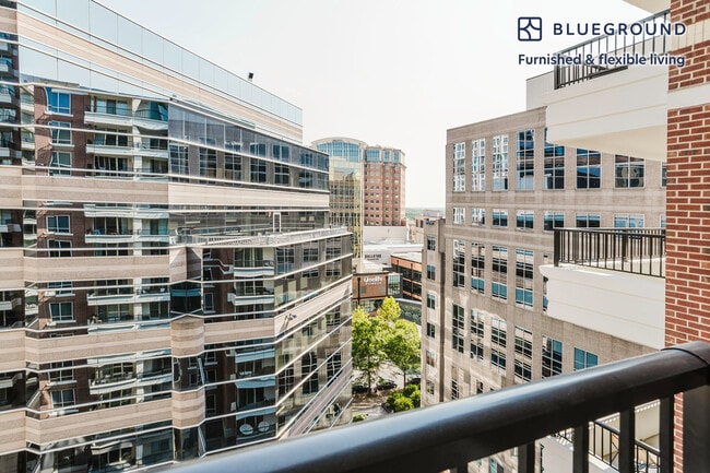 Photo - 850 N Randolph St Unit FL13-ID944