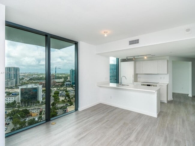 Photo - 501 NE 31st St Unit 2108