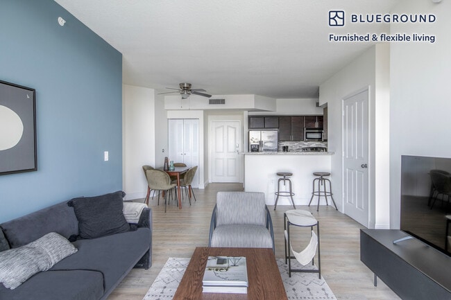 Photo - 987 SW 37th Ave Unit FL7-ID84