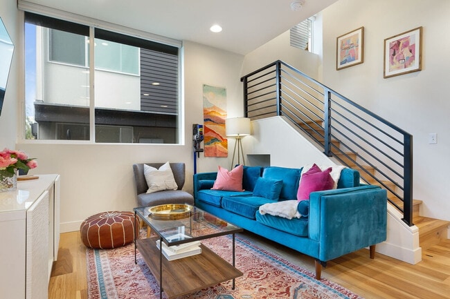 Building Photo - 71D W Dravus St Unit ID1035898P