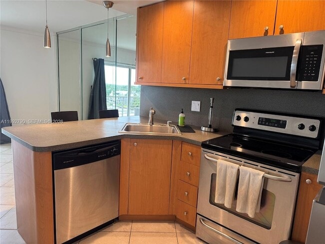 Photo - 2900 NE 30th St Unit 7B