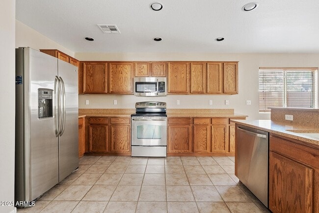 Photo - 15410 N 169th Ln