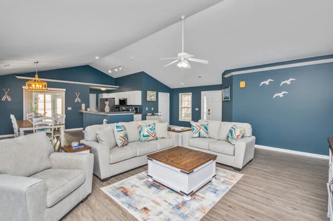 Photo - 255 Melody Gardens Dr Unit ID1284301P