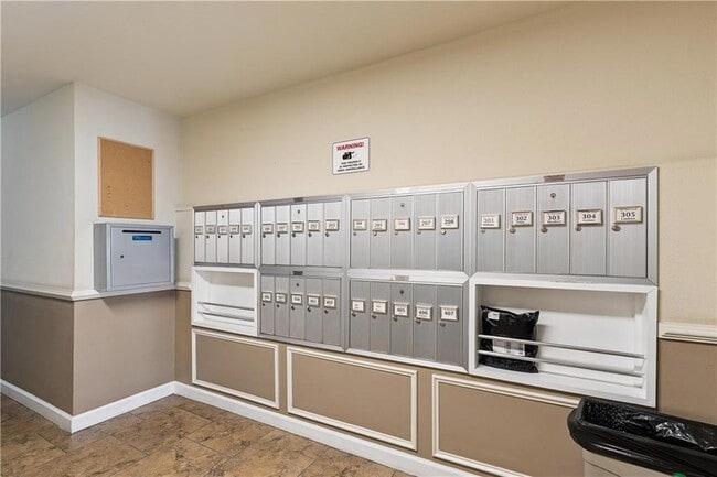 Photo - 395 Pharr Rd NE Unit 308
