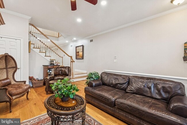 Photo - 789 S 2nd St