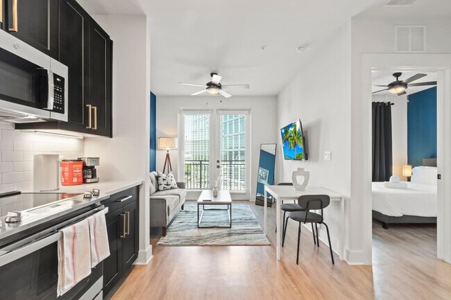 Photo - 2317 W Grace St Unit ID1312496P