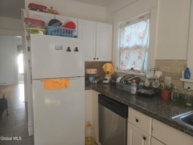 Photo - 86 Benson St