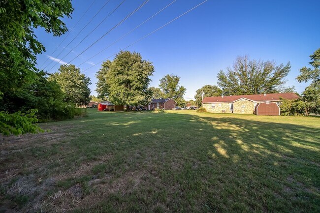 Photo - 1184 Meadowview Dr Unit 1186