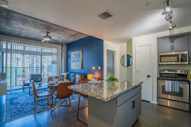 Photo - 333 E Roosevelt St Unit ID1263209P