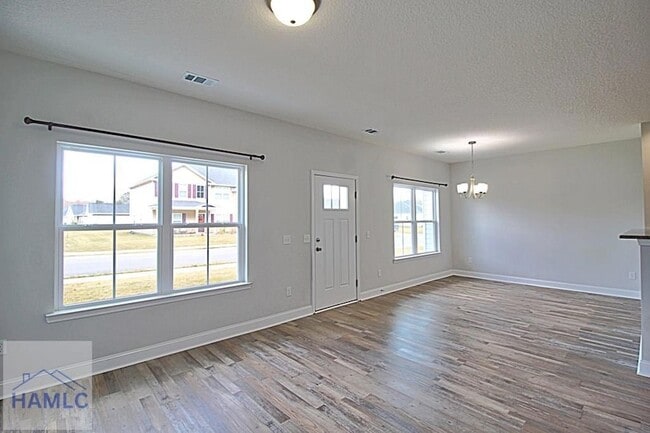 Photo - 741 Meloney Dr