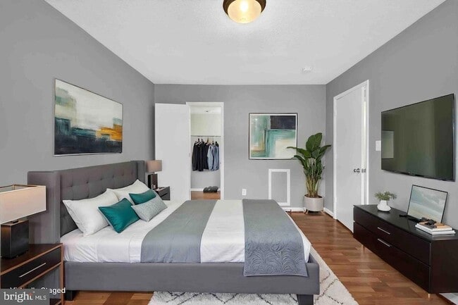 Photo - 625 Chesapeake St SE Unit 301