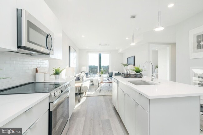 Photo - 3449 Scotts Ln Unit B413