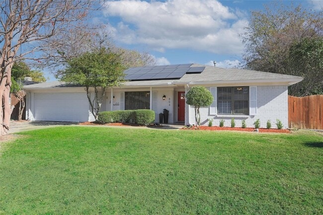 Photo - 804 Ridgefield Dr