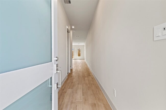 Photo - 5726 Rucio Ln