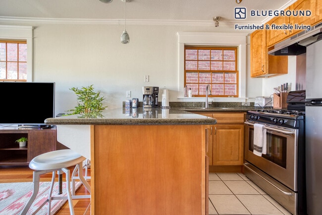 Photo - 213 17th Ave E Unit FL2-ID683