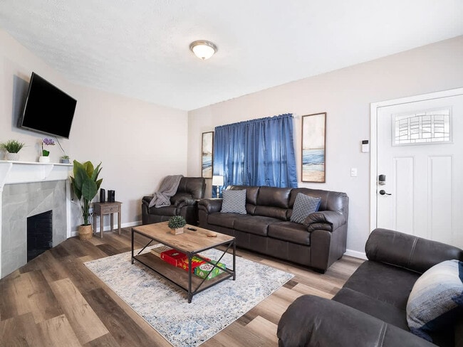 Photo - 1415 W 57th St Unit SI ID1496100P