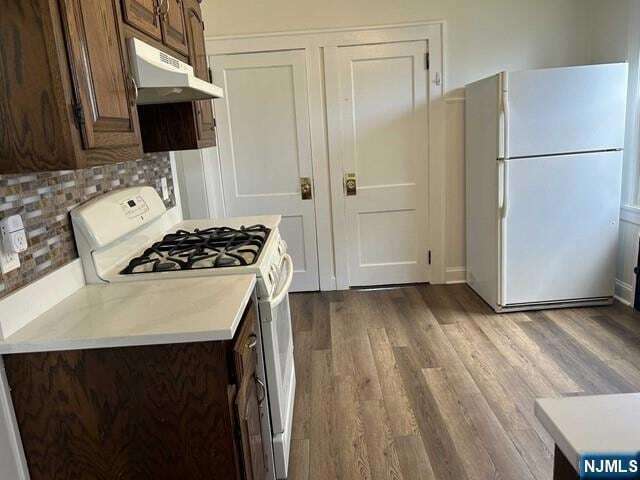 Building Photo - 136 Carlton Ave