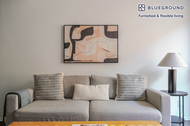 Photo - 345 Cloverdale Ave Unit FL1-ID1377