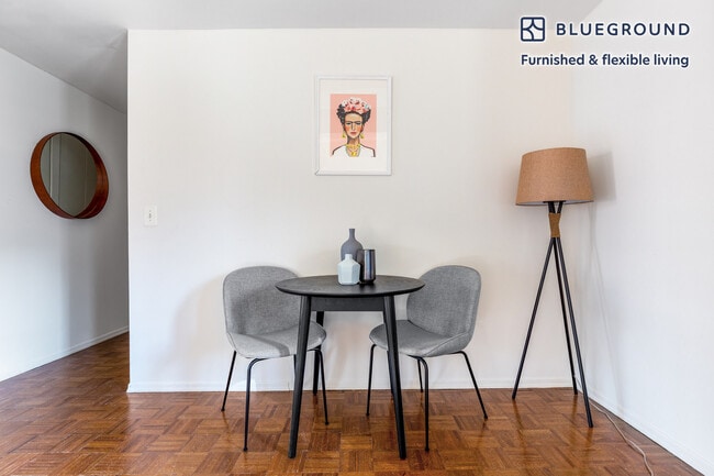 Photo - 360 W 34th St.