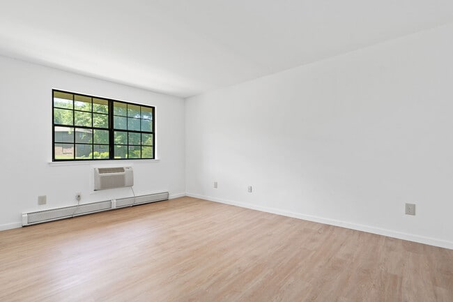 Photo - Brook Bridge Apartments