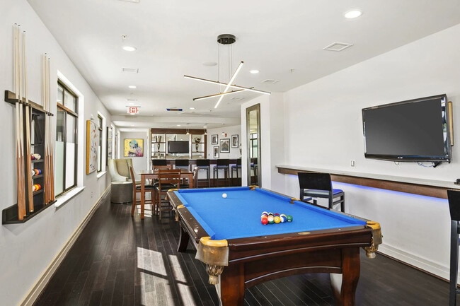 Photo - 305 10th Street South Unit FL1-ID1048676P