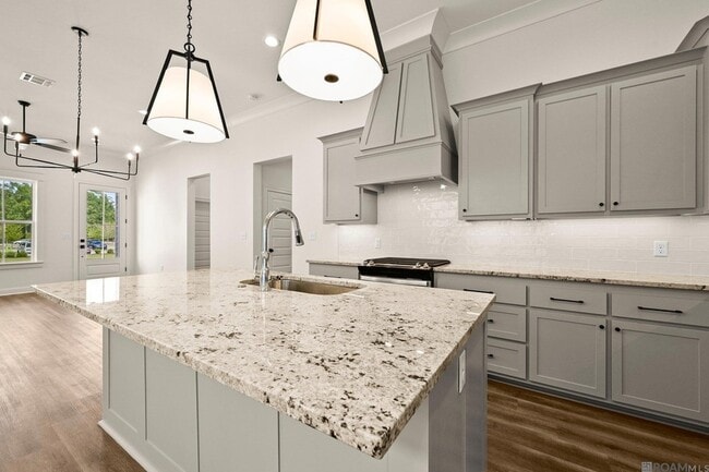 Photo - 13932 Mullins Dr