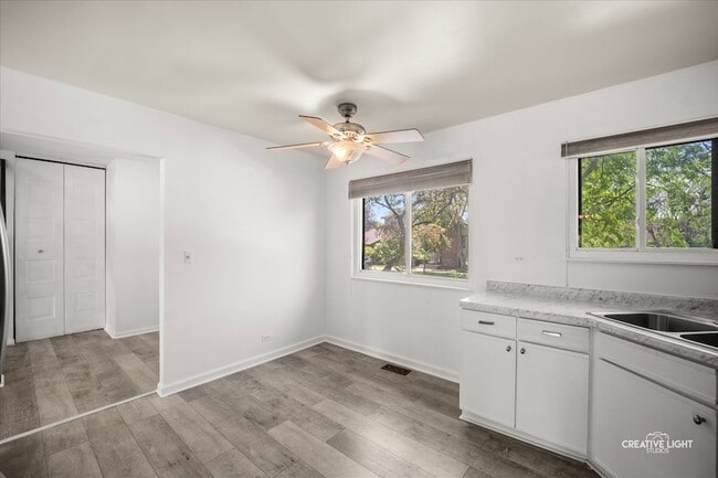 Photo - 772 Circle Dr
