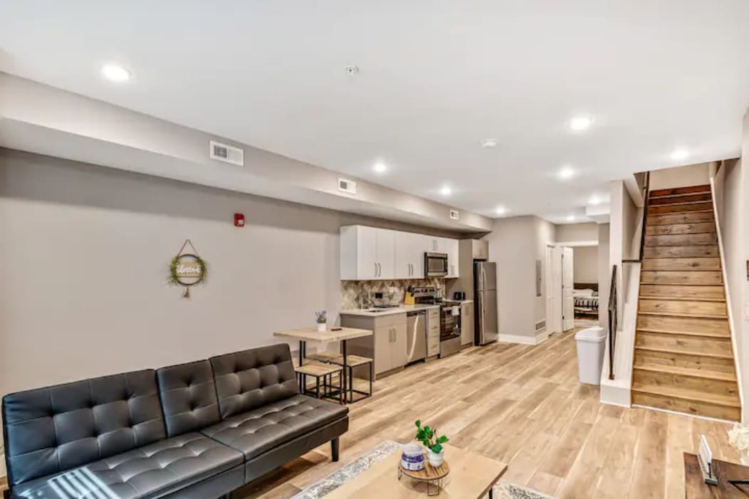 Floor Plan - 1 bed Bi Level 