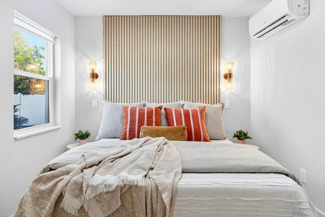 Photo - 10538 55th Ave Unit ID1354465P