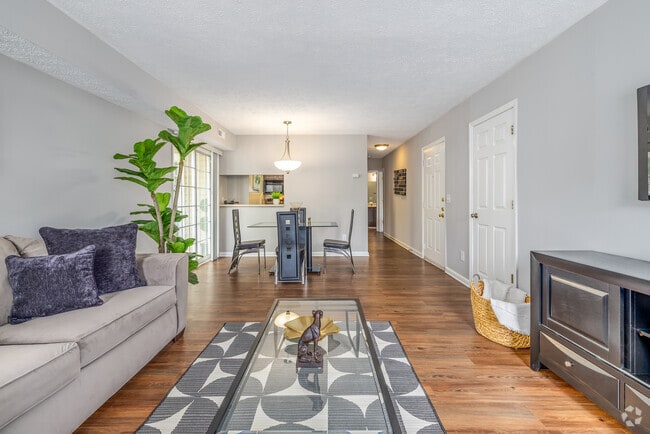 Cambridge 2BR, 2BA - 1,031SF - Living Area - Atrium- Students save up to 10%!