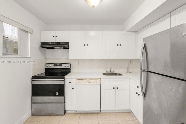 Photo - 4205 N University Dr Unit 205