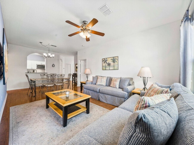 Building Photo - 2301 Butterfly Palm Way Unit SI ID1622402P
