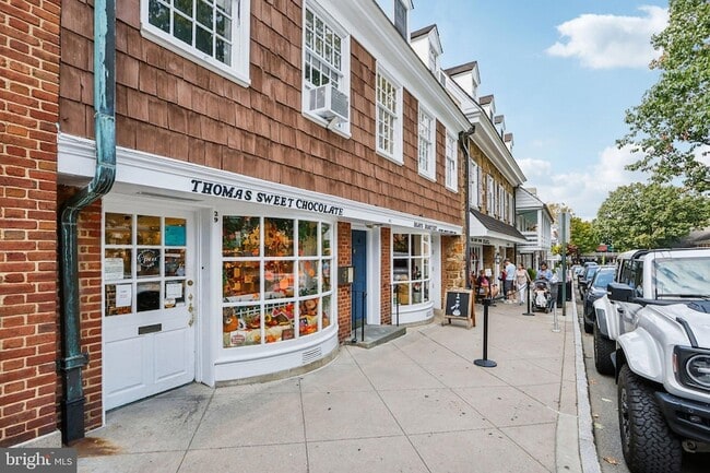 Photo - 31 Palmer Square W Unit A