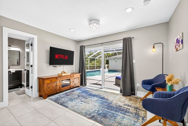 Building Photo - 318 S Burlingame Ave Unit ID1297050P