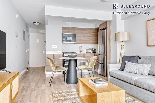 Photo - 340 E 51st St Unit SI FL4-ID712