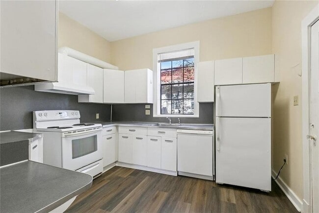 Photo - 2229 Napoleon Ave Unit 2B