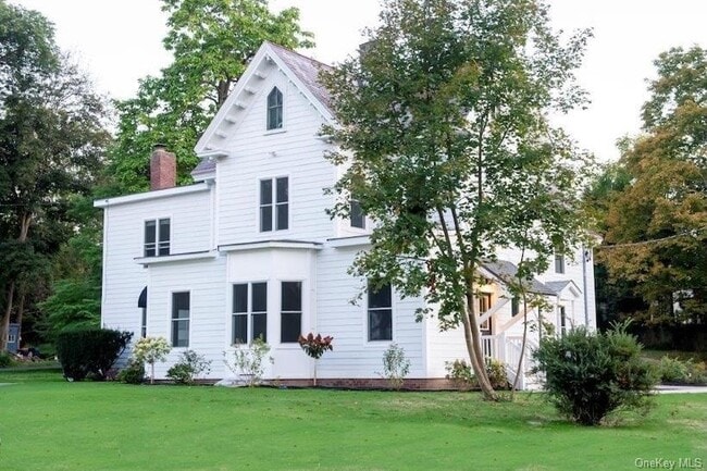 Building Photo - 32 NY-343 Unit 3