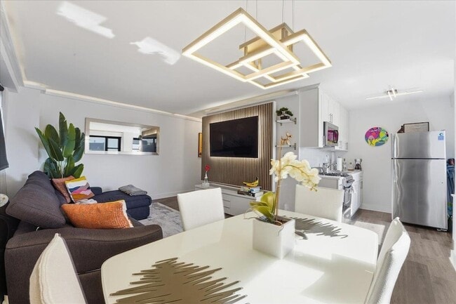 Building Photo - 6515 JFK Blvd E Unit 3P