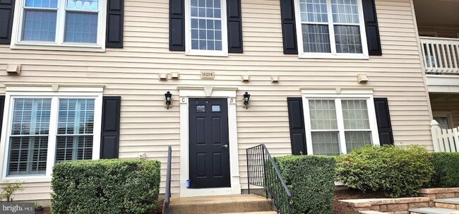 Building Photo - 10204C Ashbrooke Ct Unit 11