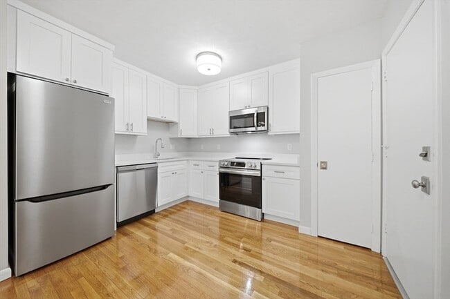 Photo - 11 Schubert St Unit 8-1