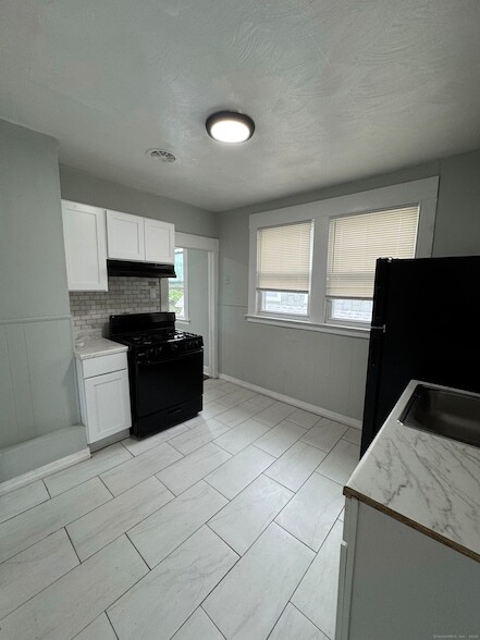 Photo - 199 English St Unit 2
