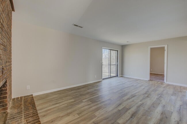 Photo - 420 N Shiloh Ave Unit 422