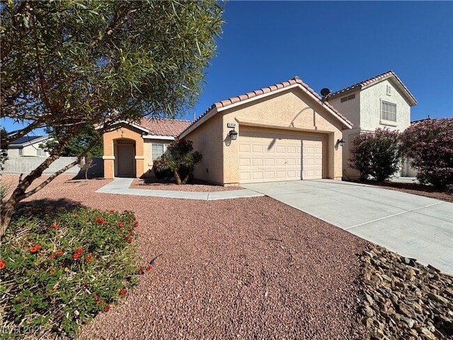 Photo - 5934 Gingham St