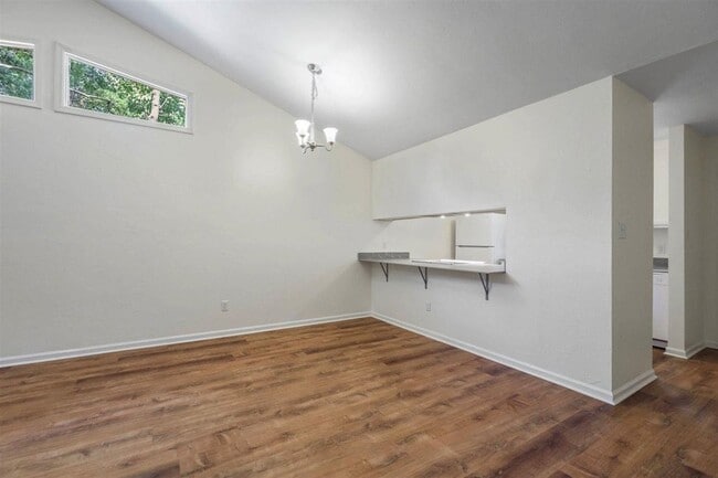 Photo - 2556 Panther Creek Rd