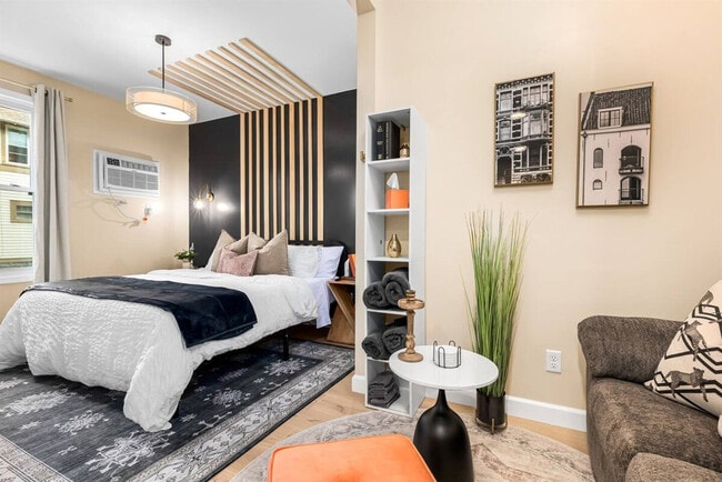 Photo - 295 Euclid St Unit ID1032357P