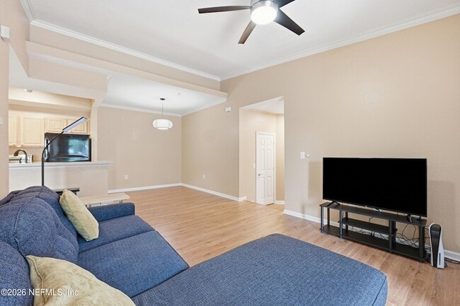Photo - 10075 Gate Pkwy N Unit 911