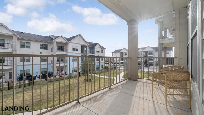 Photo - 2115 Windsor Blvd Unit 5204