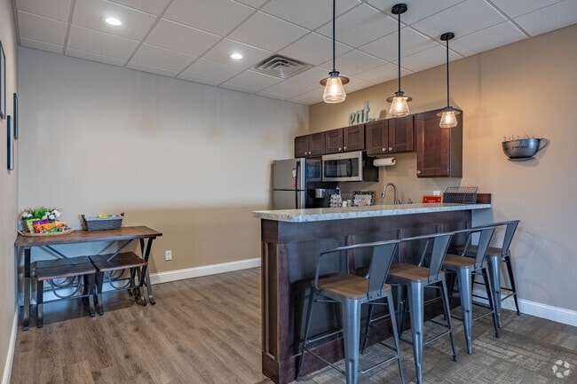 Clubhouse - Furlong Trails Apartments