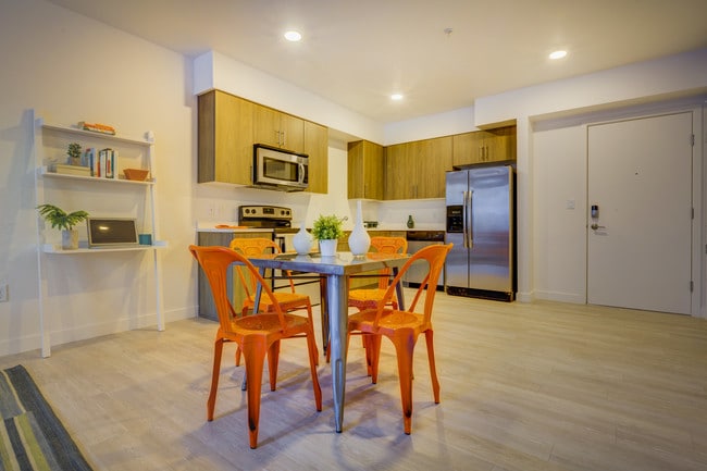 Photo - Element 31 Apartments